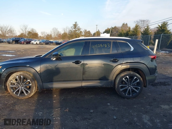 2024 Mazda CX-50 S Premium Plus z VIN 7MMVABEM5RN209065, wystawiony jako IAAI lot #41525183 z przebiegiem 12 297 mil mil oraz . Historia ofert i sprzedaży dostępna na DreamBid. Obrazek 14.
