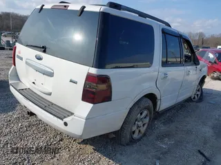 2009 Ford Expedition SSV с VIN 1FMFU15519EB27666, выставлен на аукционе IAAI как лот 41506400 с пробегом 204 593 миль миль и . История ставок и продаж доступна на DreamBid. Изображение 4.