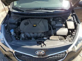2016 Kia Forte LX z VIN KNAFK4A65G5555308, wystawiony jako Copart lot #55080565 z przebiegiem 49 250 mil mil oraz Szkoda całkowita • Salvage title. Historia ofert i sprzedaży dostępna na DreamBid. Obrazek 11.