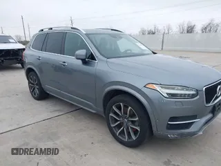 2016 Volvo XC90 T6 Momentum with VIN YV4A22PKXG1021392, listed as a IAAI auction lot 41413673 with 144,761 mi miles. Bid and sale history available at carsss.com. Image 1.
