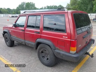 1998 Jeep Cherokee Sport with VIN 1J4FJ68S7WL192924, listed as a IAAI auction lot 42694863 with 204,565 mi miles and . Bid and sale history available at DreamBid. Image 3.