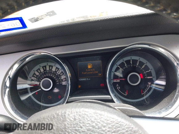2013 Ford Mustang V6 with VIN 1ZVBP8AM7D5242049, listed as a IAAI auction lot 42629636 with 128,992 mi miles and . Bid and sale history available at DreamBid. Image 7.