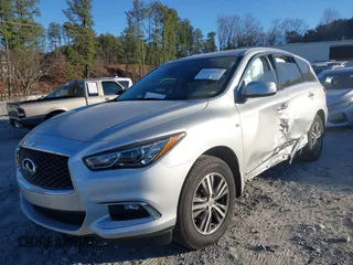 2020 Infiniti QX60 Luxe z VIN 5N1DL0MN2LC546831, wystawiony jako IAAI lot #41232325 z przebiegiem 49 858 mil mil oraz . Historia ofert i sprzedaży dostępna na DreamBid. Obrazek 2.
