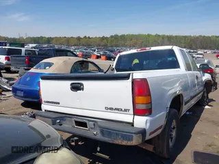2001 Chevrolet Silverado 1500 LS with VIN 2GCEC19V411289343, listed as a IAAI auction lot 41910825 with 1 mi miles. Bid and sale history available at carsss.com. Image 4.