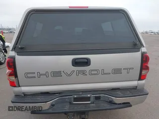 2006 Chevrolet Silverado 1500 LS with VIN 1GCEC19V86Z146071, listed as a IAAI auction lot 41853522 with 118,855 mi miles. Bid and sale history available at carsss.com. Image 16.