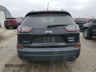 2019 Jeep Cherokee Latitude with VIN 1C4PJMCX3KD127526, listed as a Copart auction lot 85462954 with 132,879 mi miles and Salvage Title. Bid and sale history available at carsss.com. Image 6.