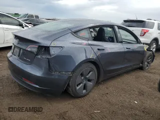 2021 Tesla Model 3 Long Range z VIN 5YJ3E1EB2MF066149, wystawiony jako Copart lot #53374765 z przebiegiem 119 771 mil mil oraz Szkoda całkowita • Salvage title. Historia ofert i sprzedaży dostępna na DreamBid. Obrazek 3.