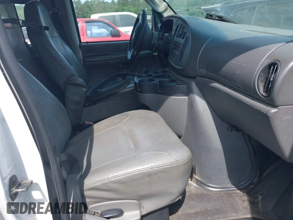 2008 Ford Econoline Passenger XL with VIN 1FBSS31L28DB06570, listed as a IAAI auction lot 42211661 with 339,623 mi miles and . Bid and sale history available at DreamBid. Image 5.