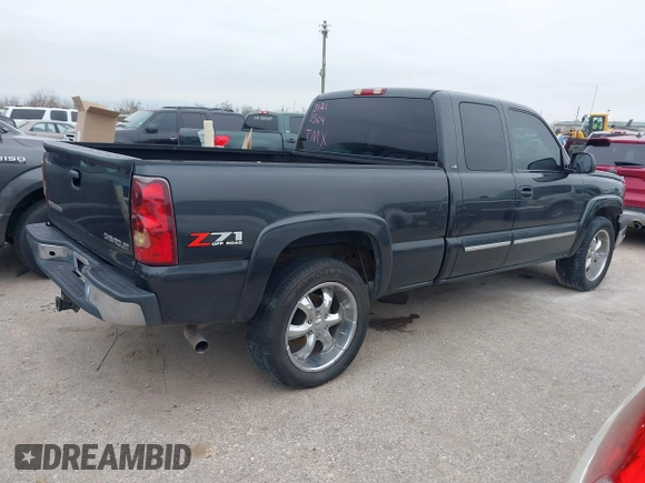 2003 Chevrolet Silverado 1500 with VIN 2GCEK19T831213564, listed as a IAAI auction lot 41616748 with 179,876 mi miles. Bid and sale history available at carsss.com. Image 4.