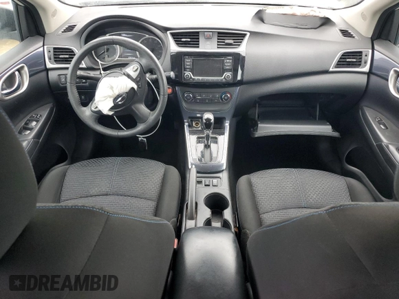 2017 Nissan Sentra SR z VIN 3N1AB7AP7HY303218, wystawiony jako Copart lot #55363355 z przebiegiem 67 641 mil mil oraz Szkoda całkowita • Salvage title. Historia ofert i sprzedaży dostępna na DreamBid. Obrazek 8.