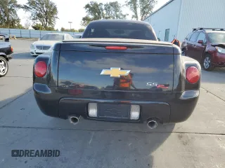 2004 Chevrolet SSR LS z VIN 1GCES14P14B111213, wystawiony jako Copart lot #76535124 z przebiegiem 92 939 mil mil oraz Tytuł czysty. Historia ofert i sprzedaży dostępna na DreamBid. Obrazek 6.