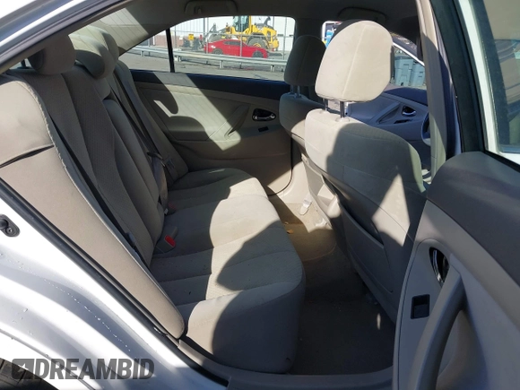2008 Toyota Camry LE with VIN 4T1BE46K88U752605, listed as a IAAI auction lot 40771716 with 222,600 mi miles. Bid and sale history available at carsss.com. Image 8.