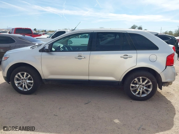 2013 Ford Edge SEL with VIN 2FMDK4JC2DBE33878, listed as a IAAI auction lot 41597848 with 216,761 mi miles. Bid and sale history available at carsss.com. Image 14.