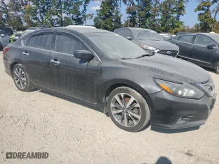 2017 Nissan Altima 2.5 SR with VIN 1N4AL3APXHC139786, listed as a Copart auction lot 75619894 with 140,350 mi miles and Salvage Title. Bid and sale history available at carsss.com. Image 4.