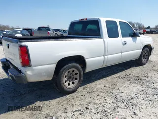 2006 Chevrolet Silverado 1500 Work Truck with VIN 1GCEC19XX6Z253172, listed as a IAAI auction lot 41747425 with 233,008 mi miles. Bid and sale history available at carsss.com. Image 4.