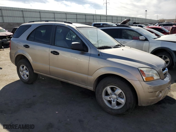 2009 Kia Sorento LX with VIN KNDJC735295870621, listed as a Copart auction lot 44742855 with 120,156 mi miles and Salvage Title. Bid and sale history available at carsss.com. Image 4.