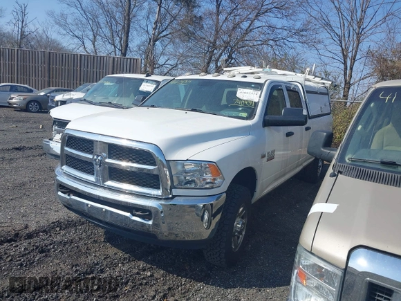 2017 Ram 2500 Tradesman with VIN 3C6UR5HJ5HG740434, listed as a IAAI auction lot 41661434 with 92,465 mi miles and . Bid and sale history available at DreamBid. Image 2.
