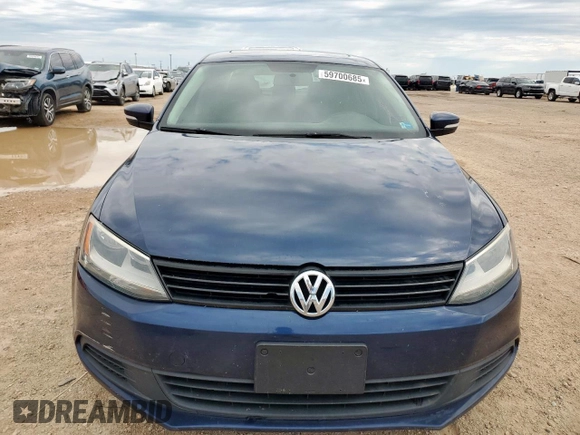 2012 Volkswagen Jetta SE with VIN 3VWBP7AJ8CM390929, listed as a Copart auction lot 59700685 with 169,141 mi miles and Clean title. Bid and sale history available at DreamBid. Image 5.
