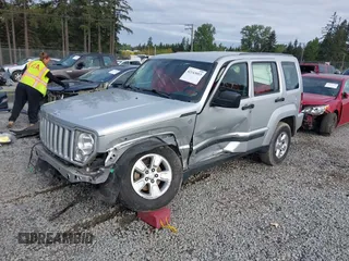 2011 Jeep Liberty Sport z VIN 1J4PN2GK9BW503376, wystawiony jako IAAI lot #42143053 z przebiegiem 168 841 mil mil oraz . Historia ofert i sprzedaży dostępna na DreamBid. Obrazek 18.