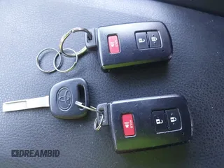 2020 Toyota Tacoma SR5 z VIN 3TMCZ5AN6LM330074, wystawiony jako IAAI lot #41982461 z przebiegiem 43 756 mil mil oraz . Historia ofert i sprzedaży dostępna na DreamBid. Obrazek 11.