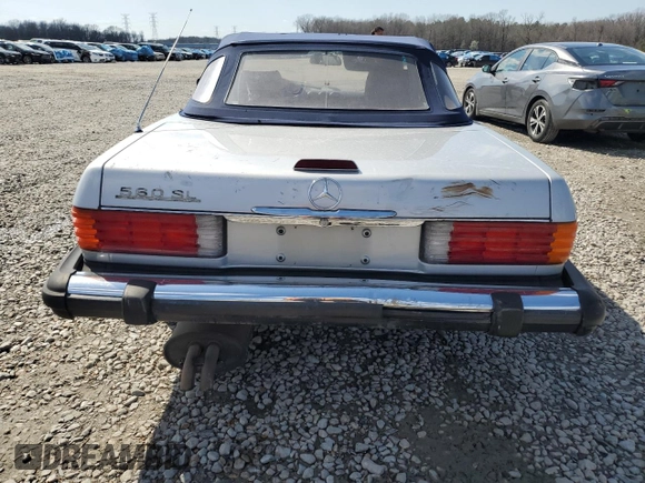 1989 Mercedes-Benz 560 Series 560SL with VIN WDBBA48D3KA097999, listed as a Copart auction lot 48649625 with 124,752 mi miles and Salvage Title. Bid and sale history available at carsss.com. Image 6.