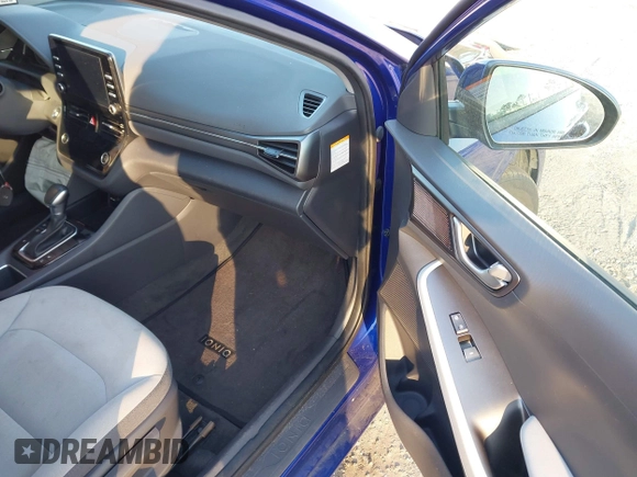 2021 Hyundai Ioniq SE with VIN KMHC65LD8MU252578, listed as a IAAI auction lot 40965612 with 25,384 mi miles and . Bid and sale history available at DreamBid. Image 5.
