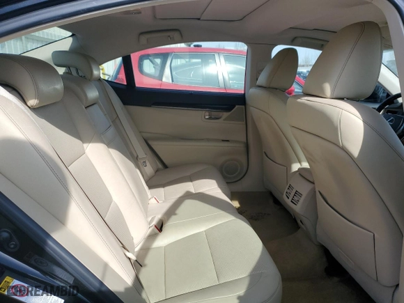 2013 Lexus ES 350 4dr Sdn with VIN JTHBK1GG4D2039324, listed as a Copart auction lot 46181995 with 185,459 mi miles and Clean Title. Bid and sale history available at carsss.com. Image 10.