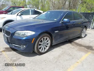 2013 BMW 5 Series 528i xDrive with VIN WBAXH5C52DD107297, listed as a IAAI auction lot 42004619 with 182,805 mi miles. Bid and sale history available at carsss.com. Image 2.