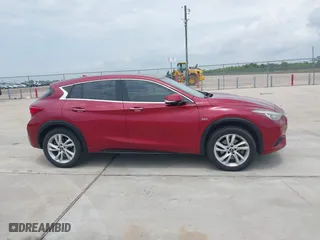 2017 Infiniti QX30 Sport with VIN SJKCH5CP6HA039934, listed as a IAAI auction lot 42136532 with 90,194 mi miles. Bid and sale history available at carsss.com. Image 13.