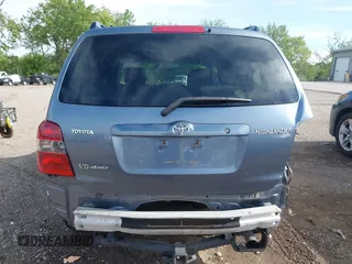 2006 Toyota Highlander w/3rd Row z VIN JTEEP21A460169785, wystawiony jako IAAI lot #42285811 z przebiegiem 254 648 mil mil oraz . Historia ofert i sprzedaży dostępna na DreamBid. Obrazek 16.