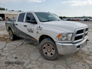 2018 Ram 2500 Tradesman z VIN 3C6UR4CL4JG104872, wystawiony jako Copart lot #56562015 z przebiegiem 198 256 mil mil oraz Szkoda całkowita • Salvage title. Historia ofert i sprzedaży dostępna na DreamBid. Obrazek 4.