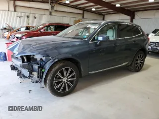 2019 Volvo XC60 Inscription with VIN LYV102RL4KB228781, listed as a Copart auction lot 62161715 with 61,501 mi miles and Salvage title. Bid and sale history available at DreamBid. Image 1.