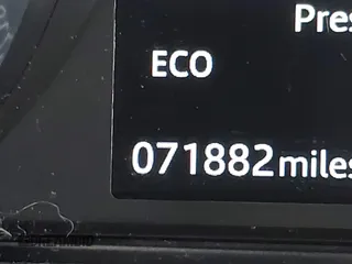 2018 Land Rover Discovery Sport HSE with VIN SALCR2RXXJH740536, listed as a IAAI auction lot 41803685 with 71,882 mi miles. Bid and sale history available at carsss.com. Image 16.