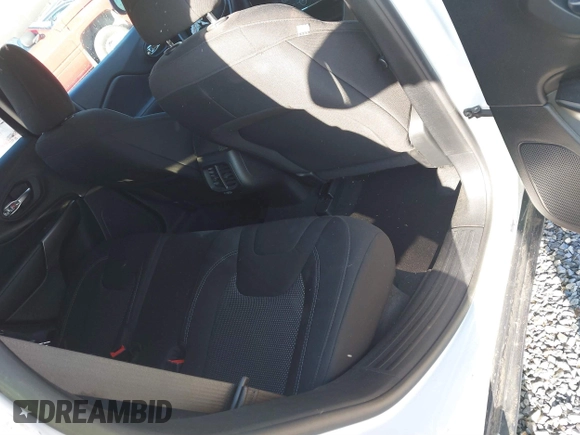 2020 Jeep Cherokee Latitude с VIN 1C4PJMCB7LD505563, выставлен на аукционе IAAI как лот 41732072 с пробегом 110 700 миль миль и . История ставок и продаж доступна на DreamBid. Изображение 8.