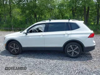 2018 Volkswagen Tiguan SEL с VIN 3VV2B7AX3JM036157, выставлен на аукционе IAAI как лот 42506274 с пробегом 102 947 миль миль и . История ставок и продаж доступна на DreamBid. Изображение 14.