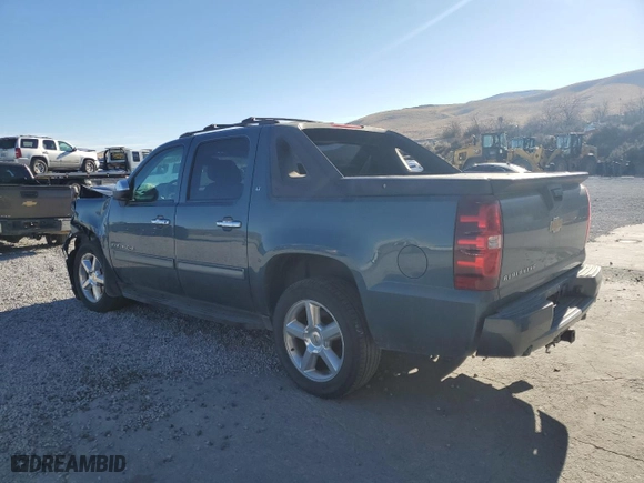 2012 Chevrolet Avalanche LT with VIN 3GNTKFE7XCG234203, listed as a Copart auction lot 82798914 with 172,369 mi miles and Salvage Title. Bid and sale history available at carsss.com. Image 2.