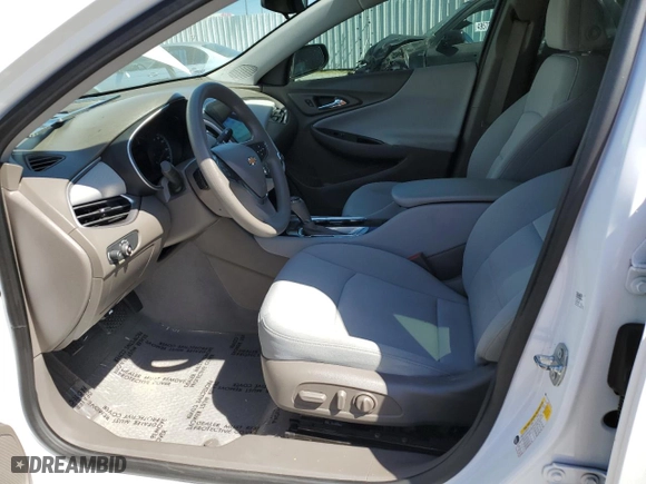 2020 Chevrolet Malibu LS with VIN 1G1ZC5ST8LF087823, listed as a Copart auction lot 49194063 with 33,402 mi miles and Salvage Title. Bid and sale history available at carsss.com. Image 7.