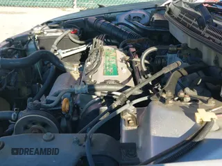 2000 Honda Accord LX z VIN 1HGCG6550YA113888, wystawiony jako IAAI lot #40956500 z przebiegiem 235 124 mil mil oraz . Historia ofert i sprzedaży dostępna na DreamBid. Obrazek 20.