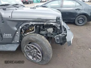 2021 Jeep Gladiator Overland с VIN 1C6HJTFG7ML620006, выставлен на аукционе IAAI как лот 41875269 с пробегом 22 655 миль миль и . История ставок и продаж доступна на DreamBid. Изображение 19.