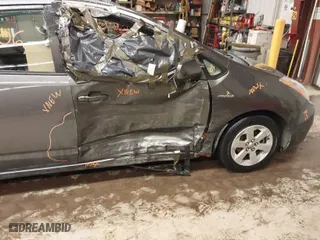 2008 Toyota Prius with VIN JTDKB20U583436290, listed as a IAAI auction lot 41857706 with 132,822 mi miles. Bid and sale history available at carsss.com. Image 6.