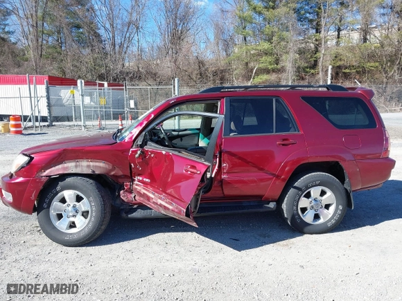 2005 Toyota 4Runner SR5 with VIN JTEBU14R658051910, listed as a IAAI auction lot 41691568 with 153,066 mi miles. Bid and sale history available at carsss.com. Image 14.