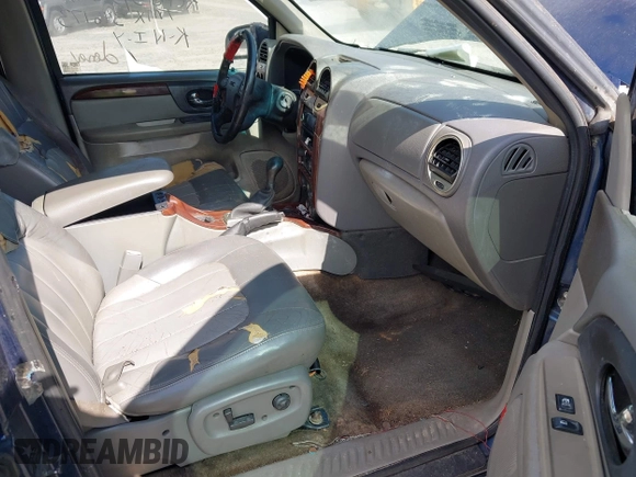 2003 GMC Envoy SLE z VIN 1GKDS13S032346173, wystawiony jako IAAI lot #42142925 z przebiegiem 304 447 mil mil oraz . Historia ofert i sprzedaży dostępna na DreamBid. Obrazek 5.