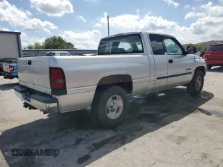 2001 Dodge 1500 z VIN 1B7HC13ZX1J527940, wystawiony jako Copart lot #51115685 z przebiegiem 160 994 mil mil oraz Szkoda całkowita • Salvage title. Historia ofert i sprzedaży dostępna na DreamBid. Obrazek 3.