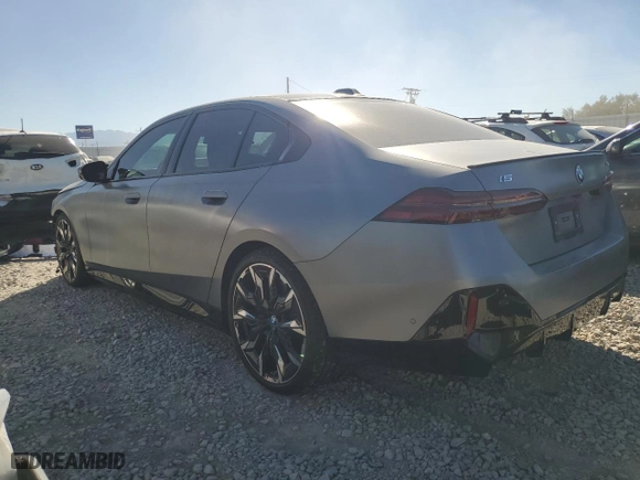 2024 BMW i5 M60 with VIN WBY43FK07RCR13048, listed as a Copart auction lot 71660944 with 5,545 mi miles and Salvage Title. Bid and sale history available at carsss.com. Image 2.