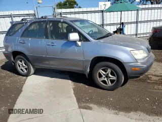 2001 Lexus RX 300 with VIN JTJGF10U110084110, listed as a Copart auction lot 77152374 with 268,127 mi miles and Clean Title. Bid and sale history available at carsss.com. Image 4.