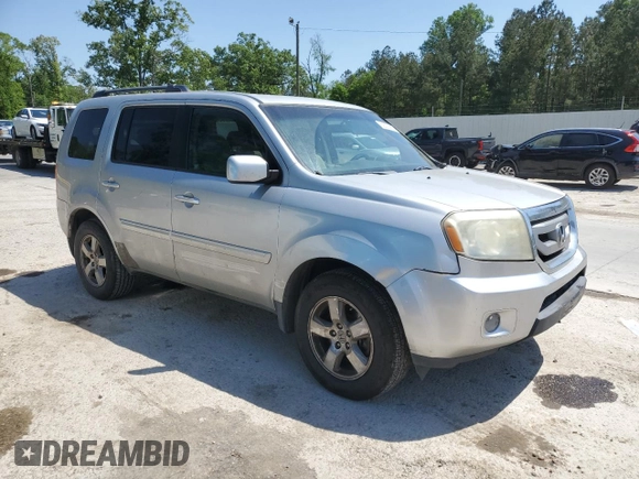 2011 Honda Pilot EX with VIN 5FNYF3H45BB043795, listed as a Copart auction lot 52303585 with 247,582 mi miles and Salvage Title. Bid and sale history available at carsss.com. Image 4.