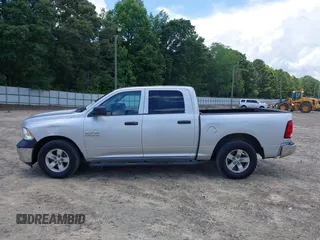 2018 Ram 1500 Express z VIN 3C6RR6KG4JG252350, wystawiony jako IAAI lot #42537585 z przebiegiem 202 104 mil mil oraz . Historia ofert i sprzedaży dostępna na DreamBid. Obrazek 14.