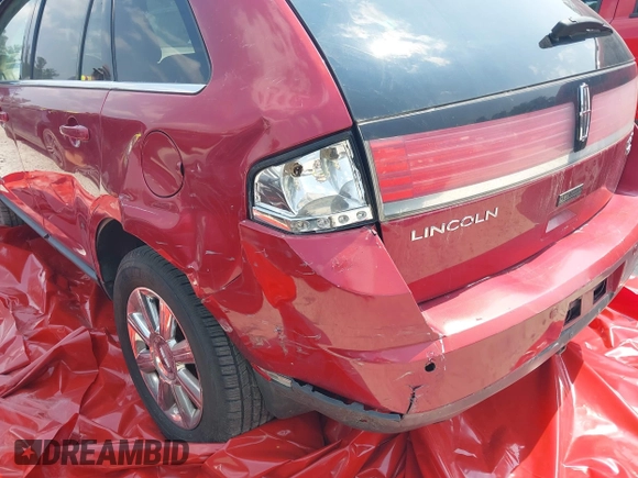 2007 Lincoln MKX with VIN 2LMDU88CX7BJ11750, listed as a IAAI auction lot 41961981 with 122,701 mi miles and . Bid and sale history available at DreamBid. Image 6.