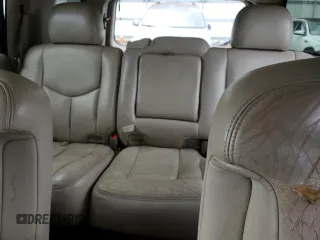 2003 Chevrolet Tahoe Z71 z VIN 1GNEK13Z63R303291, wystawiony jako Copart lot #51689825 z przebiegiem 192 372 mil mil oraz Szkoda całkowita • Salvage title. Historia ofert i sprzedaży dostępna na DreamBid. Obrazek 10.