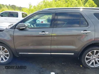 2017 Ford Explorer Limited z VIN 1FM5K7F88HGB81773, wystawiony jako IAAI lot #42044938 z przebiegiem 125 604 mil mil oraz . Historia ofert i sprzedaży dostępna na DreamBid. Obrazek 14.